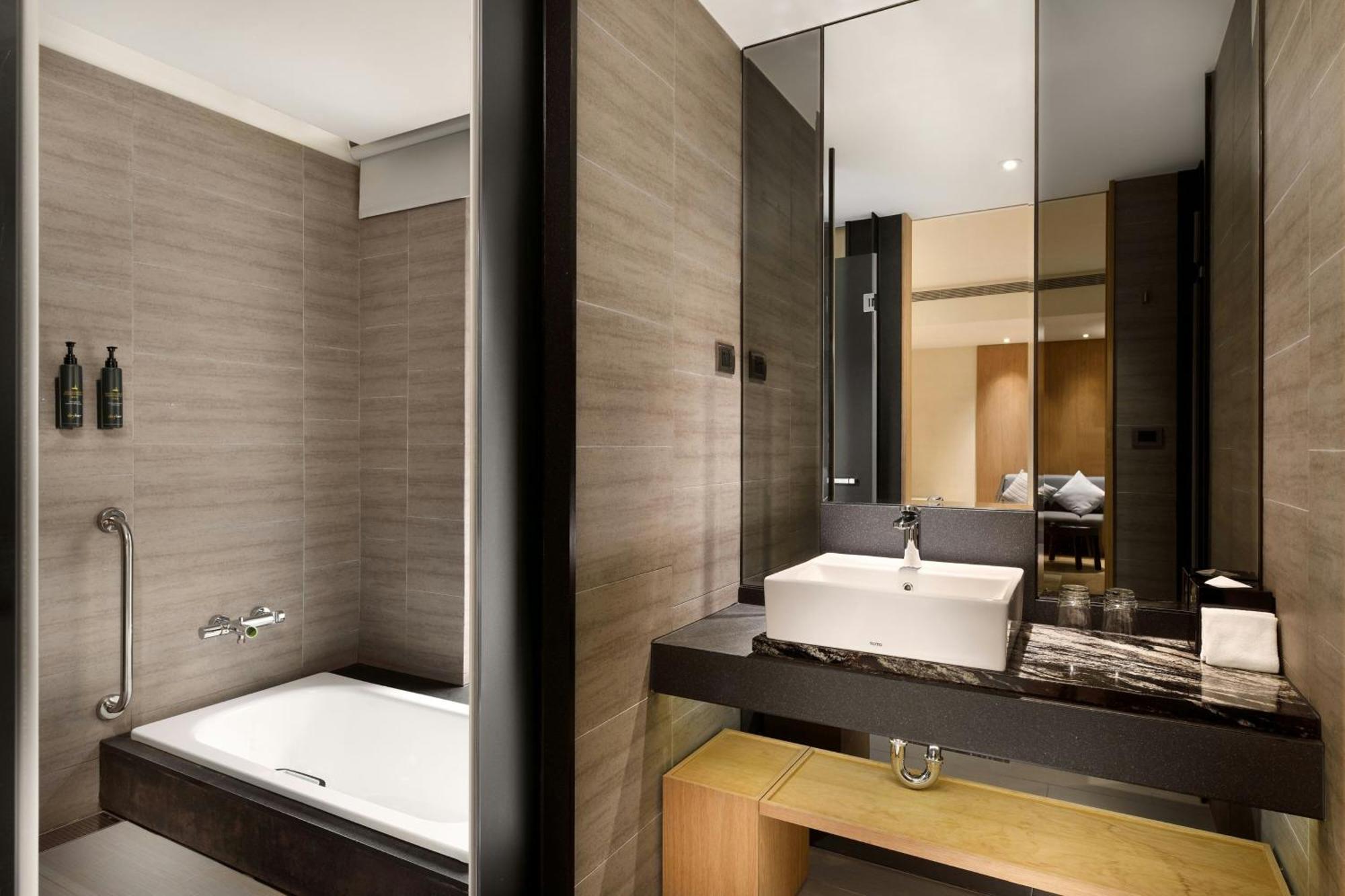 Aloft Taipei Zhongshan Екстер'єр фото